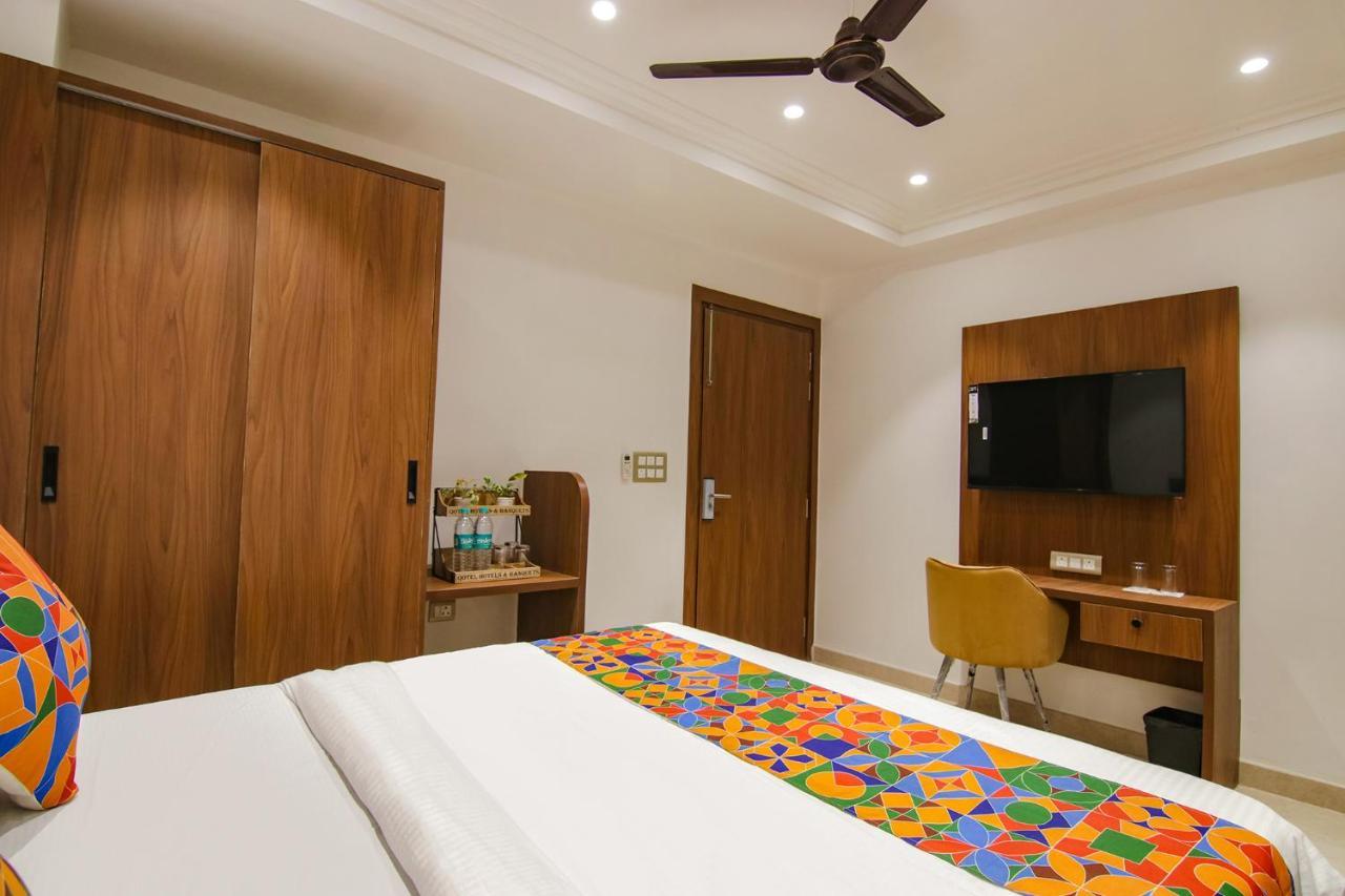 Fabhotel La Serene Bnb- Ashok Vihar New Delhi Exteriör bild
